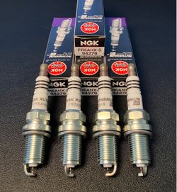 94279 FR6AHXS NGK | Ruthenium Spark Plugs 4x
