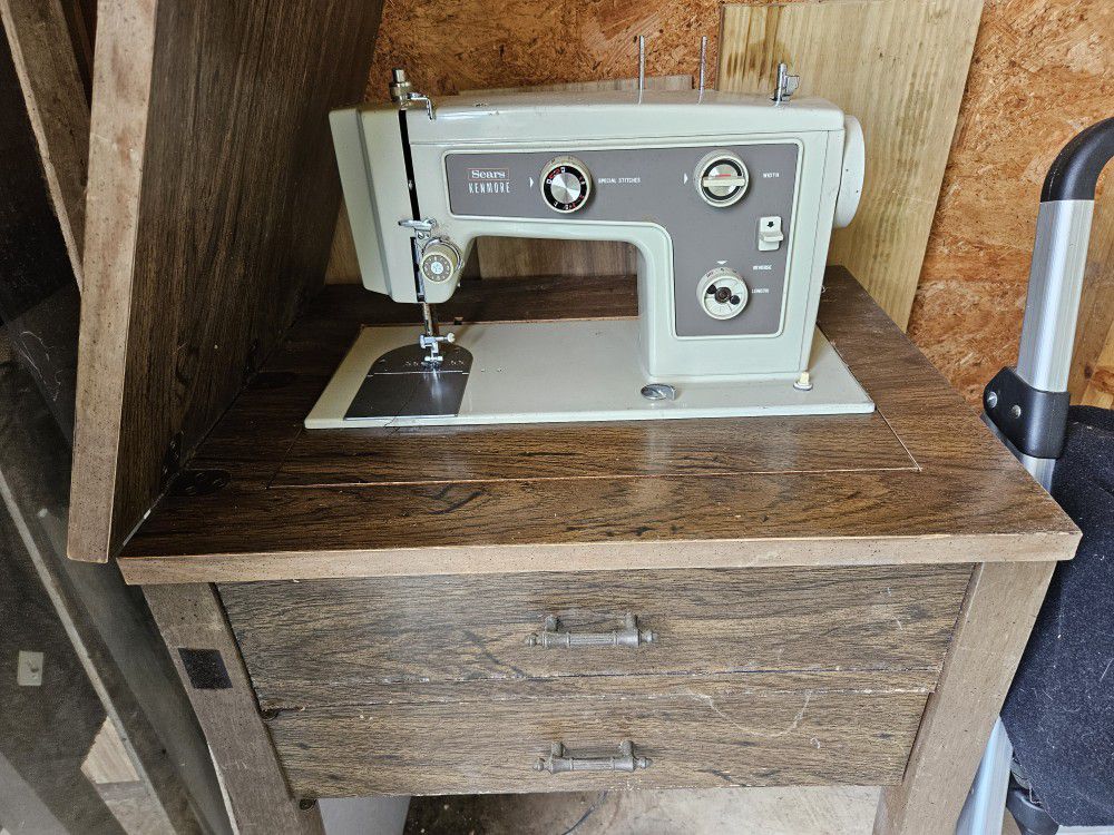 Sears Sewing Machine 