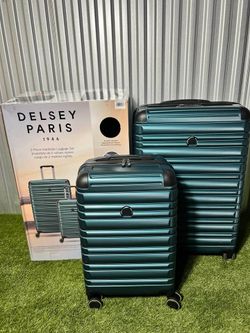 2-Piece Hardside Luggage Set- LIKE NEW