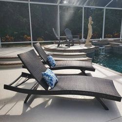 Outdoor patio wicker chaise lounge chairs , pool furniture loungers 