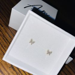 10kt Diamond Butterfly Earrings 