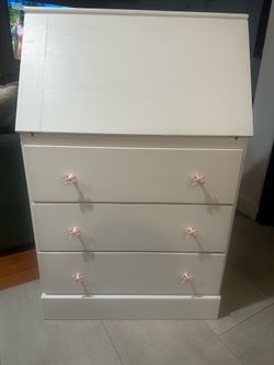 White dresser/desk for kids/girls room or nursery