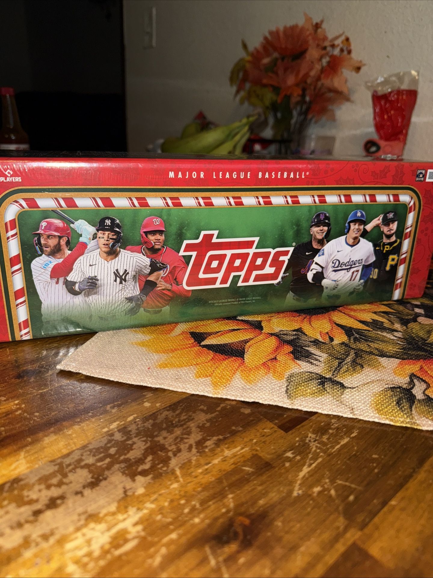 *BRAND NEW* Topps 2025 MLB  Holiday Set 
