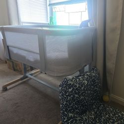 Carters Side Bassinet 