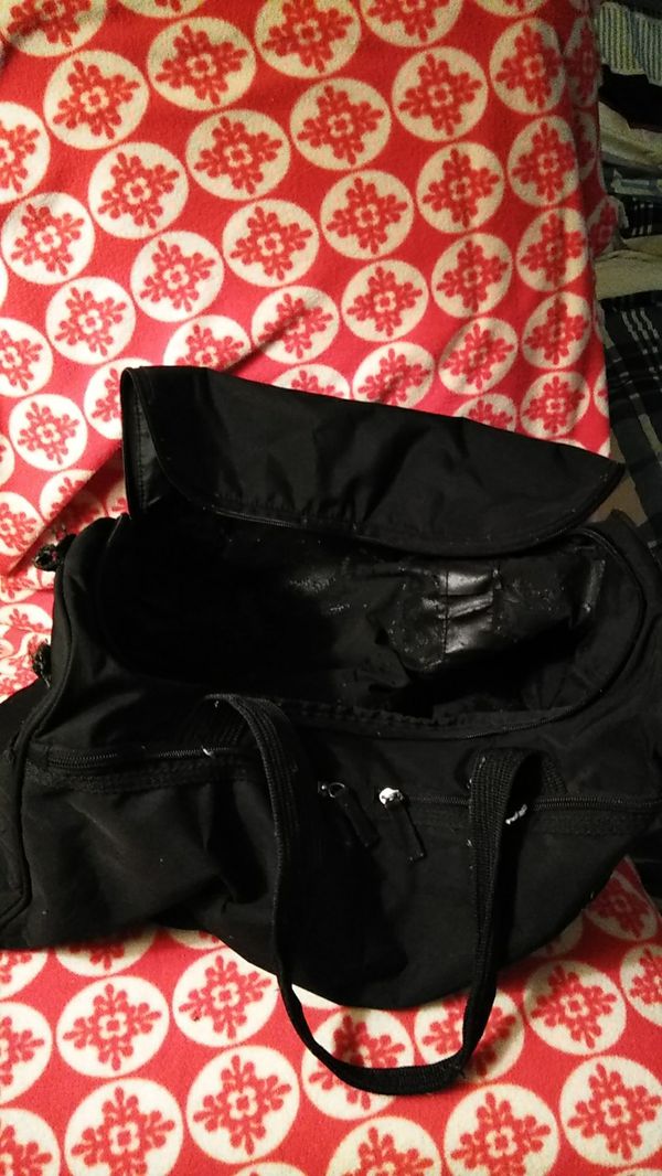 Small black duffle bag for Sale in Greenacres, FL - OfferUp