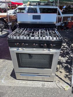 Gas stove Frigidaire