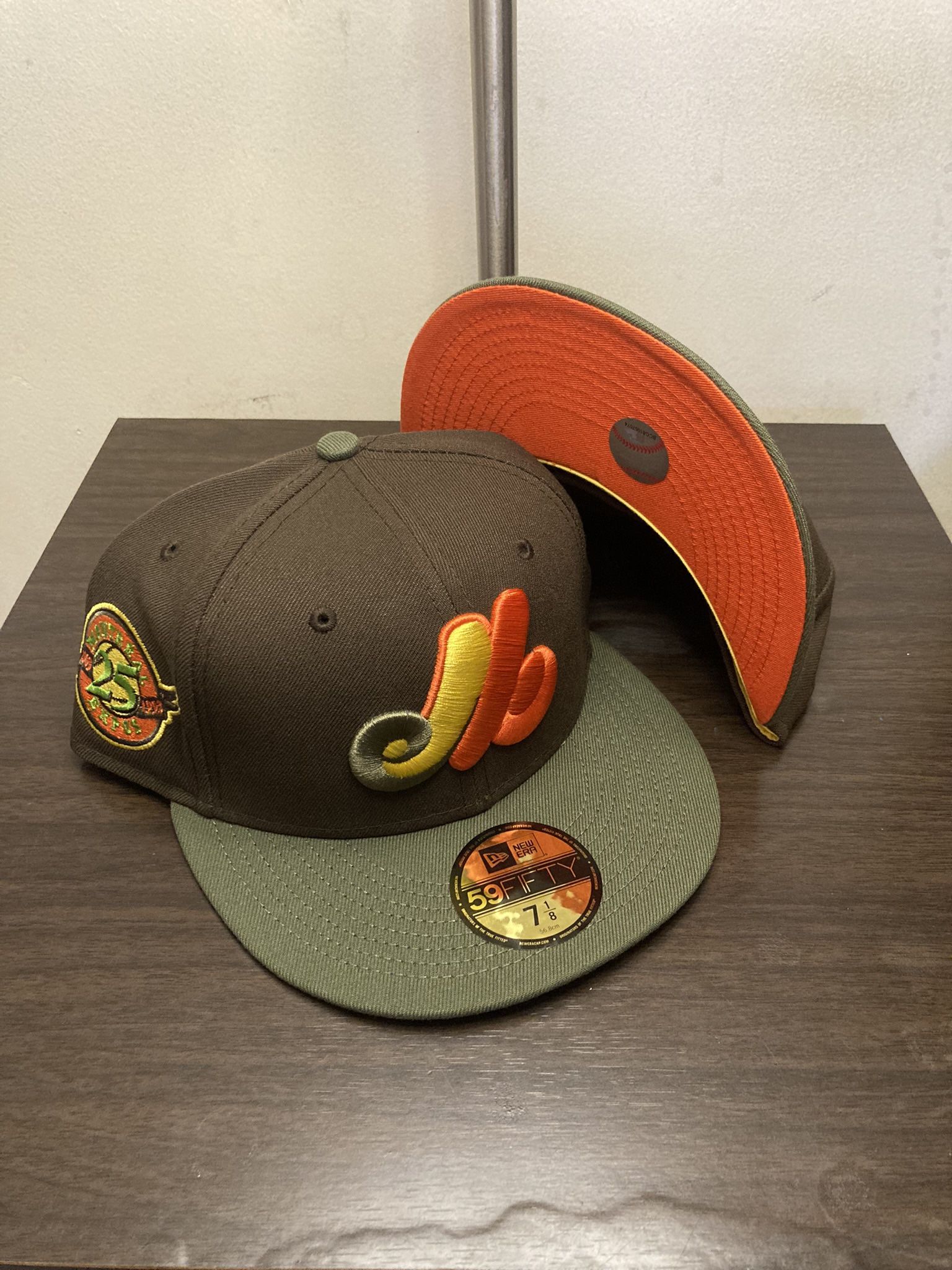 New Montreal Expos New Era Hat Side Patch Brown