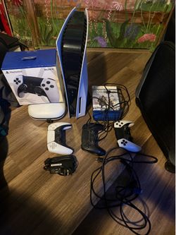 PlayStation five disc version Bundle (Read description)
