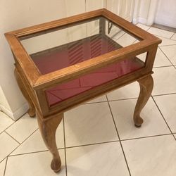 Keepsake Table