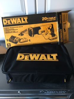 Compact Reciprocating saw kit