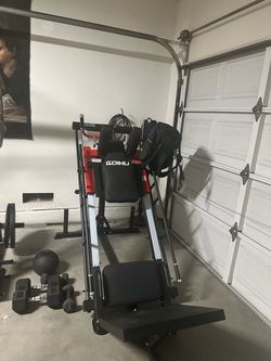 Leg press/squat/hack squat 3in one