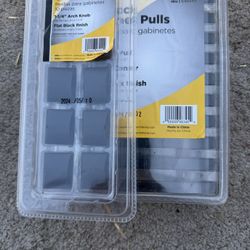 Pull Handles 