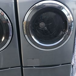 Washer and gas dryer