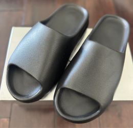 YZY YS-01 Black 14m