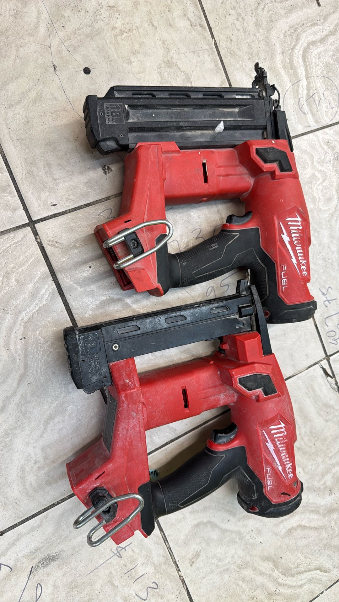 Narrow Crown Stapler Milwaukee Crown Nailer Milwaukee M18 18ga