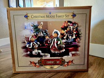 Christmas Moose Family set