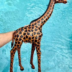 🦒Vintage 26” Hand Painted Leather Giraffe Statue 