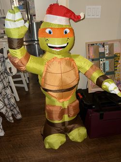 Teenage Mutant Ninja Turtle Christmas Inflatable Michael Angelo