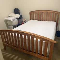 Maple Wood Queen Bed with Mattress