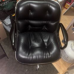 Knoll Pollock Leather Chair