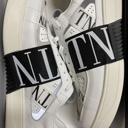 VL7N valentino Garavani Sneakers Brand New With Box for Sale 