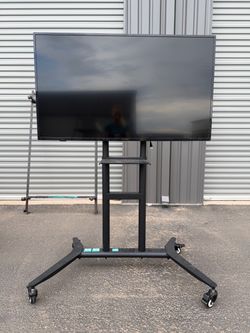 Portable TV and TV Stand on locking rollers