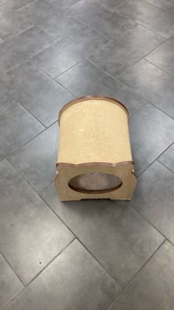 Cat Scratcher House with Sisal Wrap
