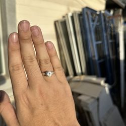 14K Womens Ring