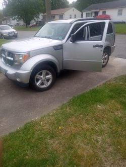 2007 Dodge Nitro $147,000 MI 4x4 And 2x4      Runs Good Sunroof.     3800 Dollars