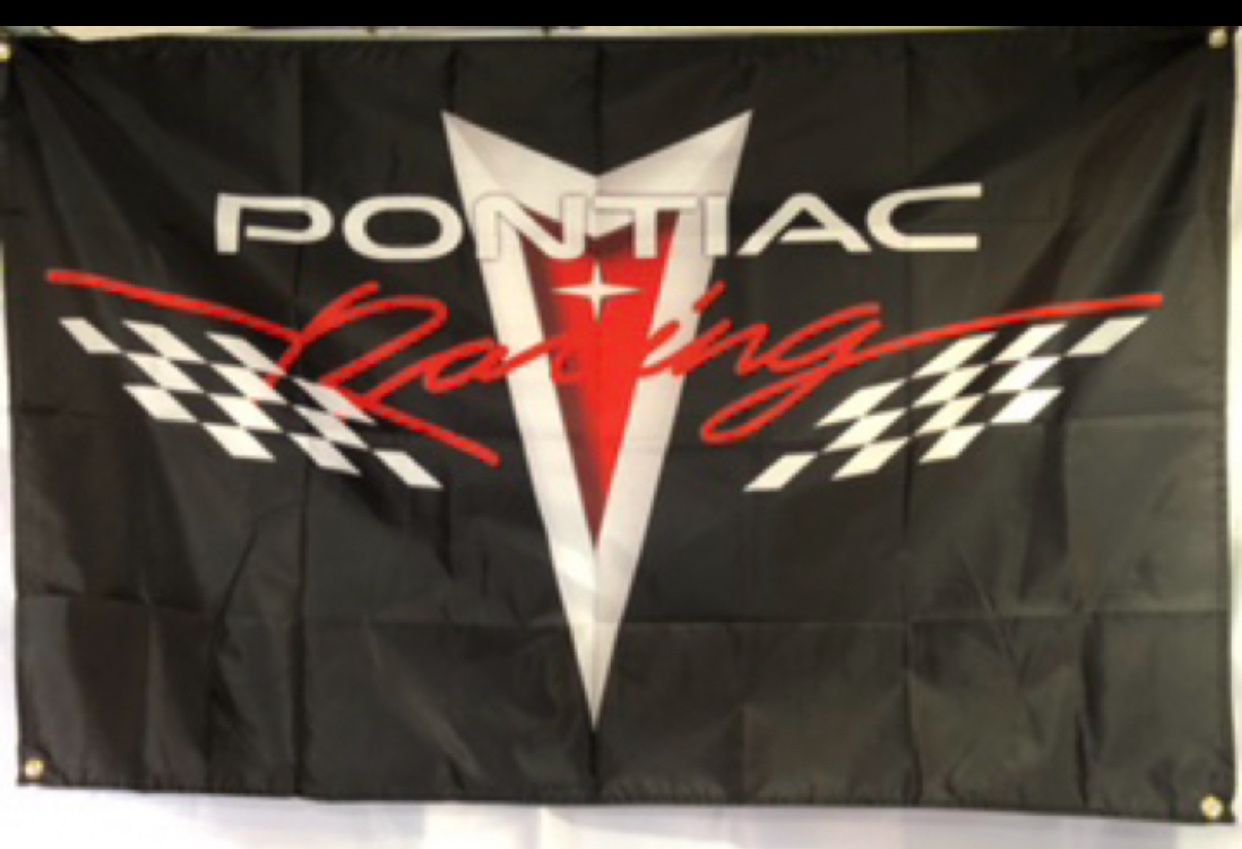 Pontiac Racing Wall Flag (3’x5’)