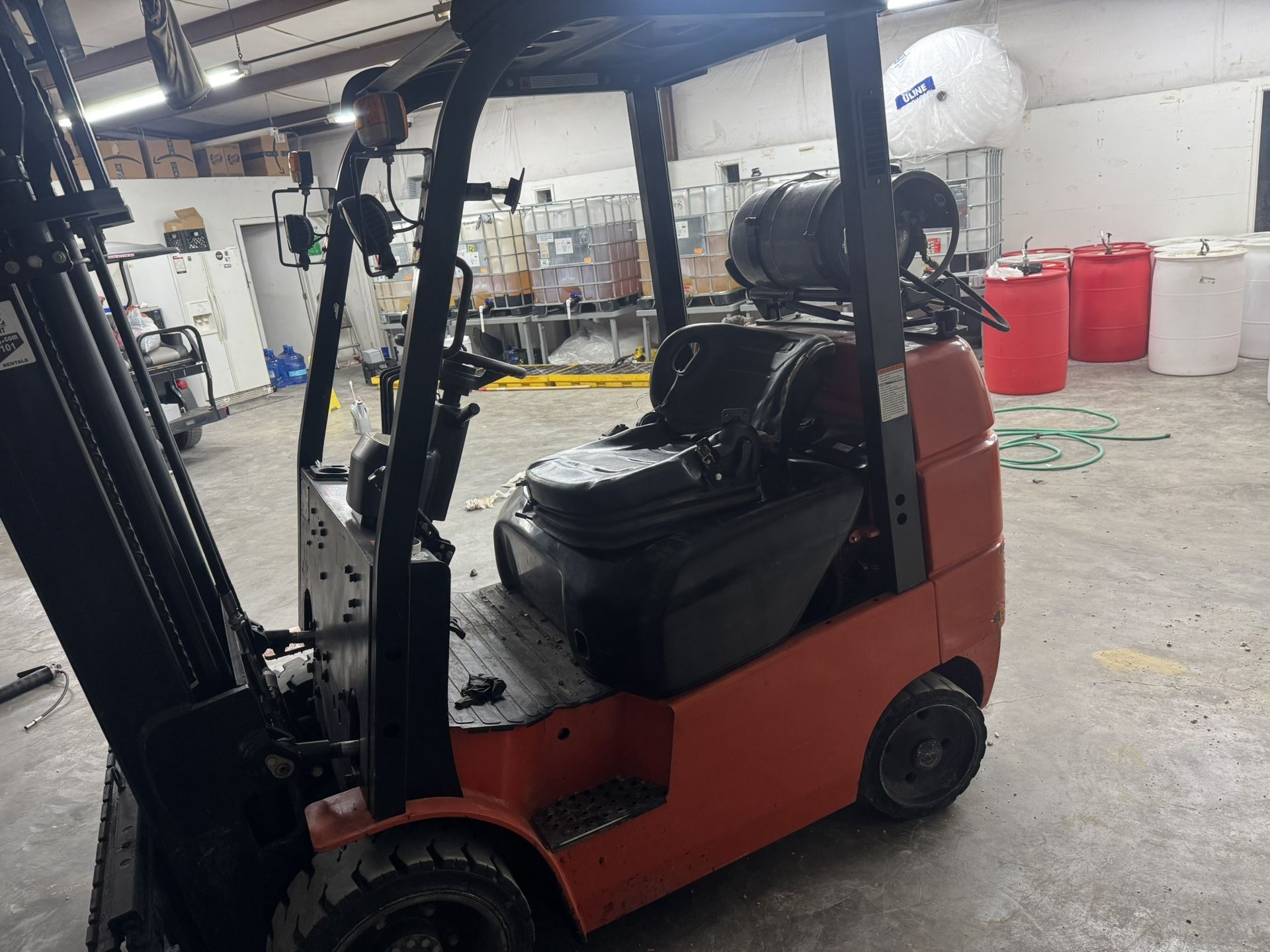 Forklift 