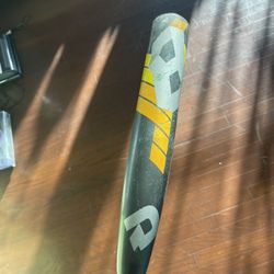 Demarini CF8 Bat 32/27 
