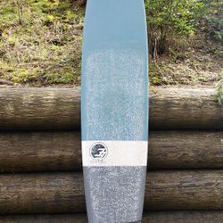 8'6" Surfboard