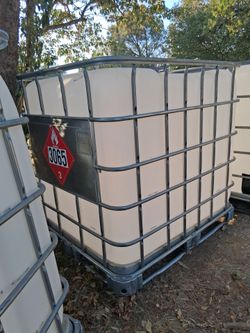 Clean containers