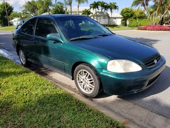2000 HONDA CIVIC COUPE RUNS GREAT LOW MILES!