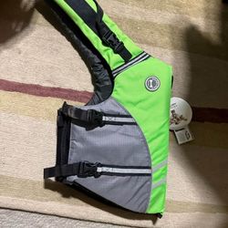 Pet life vest-New with tags