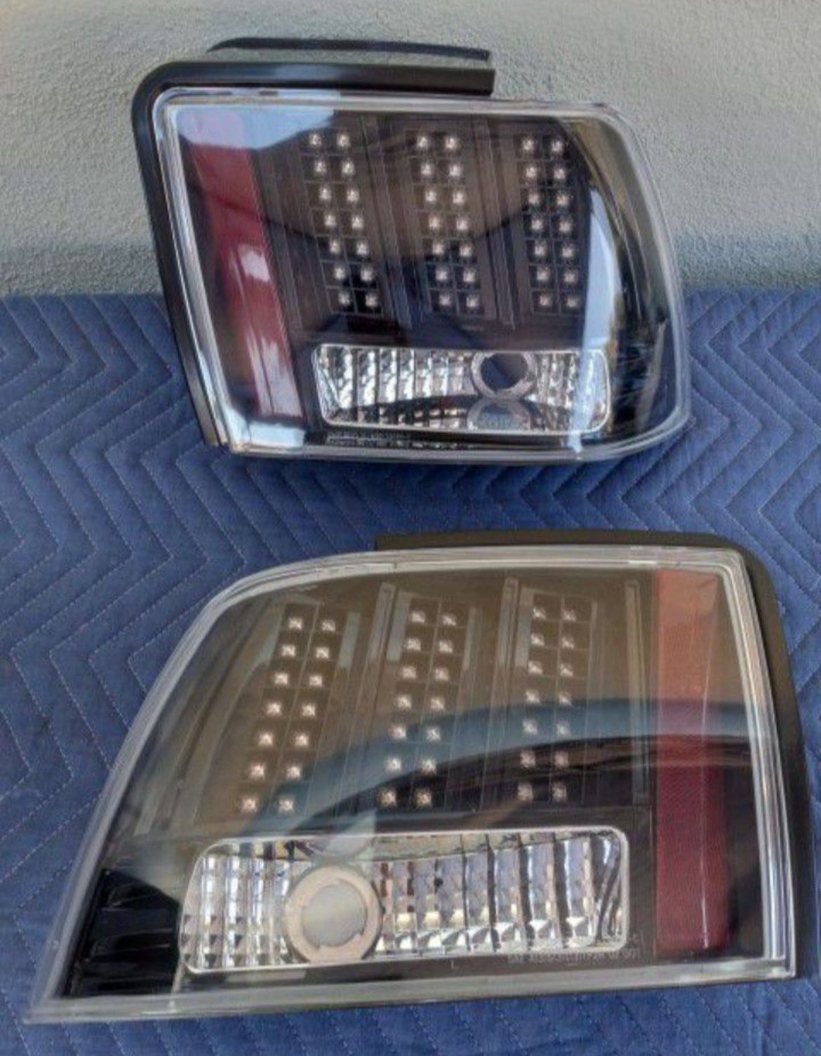 99-04 Ford Mustang Led Taillights