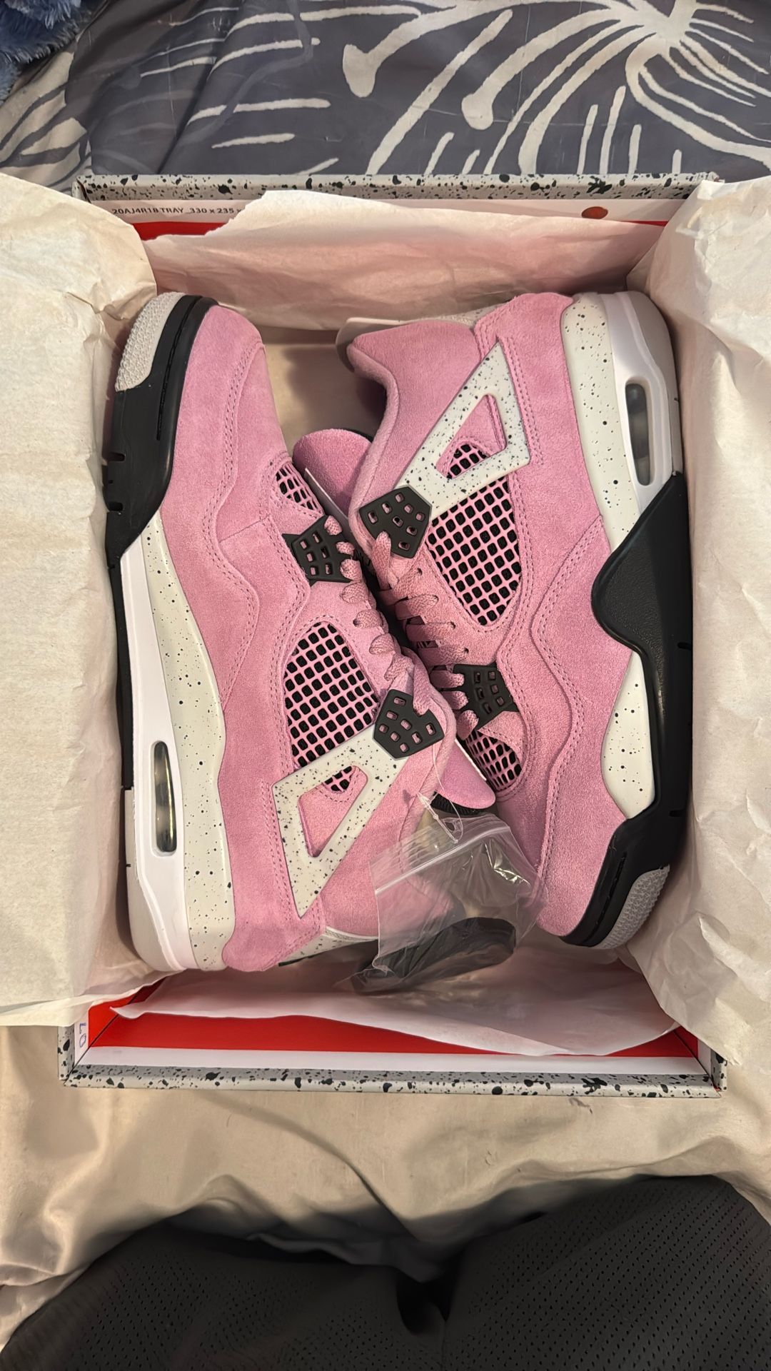 Jordan 4 Retro Orchid