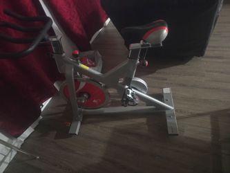 bicycle Lik new