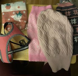 5 Dog Sweaters Pink Medium