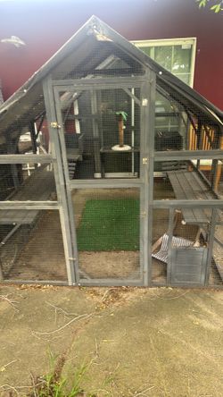Free cat house