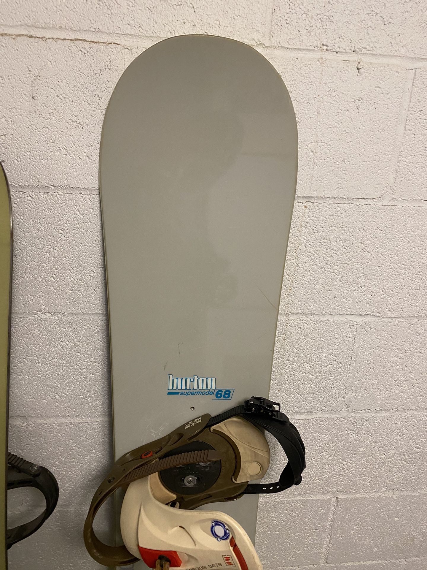Burton Supermodel 168