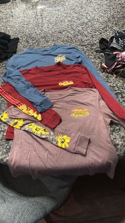 NEW 3 VOLCOM long sleeve t-shirts : qtr length: $25 ALL OBO