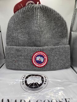 Canada Goose Beanie Hat(Gray)