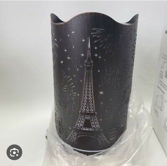 Etarowks Eiffel Tower Aromatherapy Humidifier