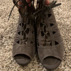 Earth NEW Kristen Lace up, cut out ankle, strap leather sandals, size 9D