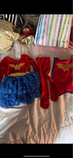 Wonder woman costume 2t