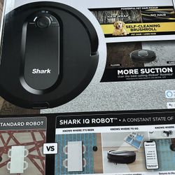 SHARK IQ Robot
