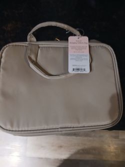 NEW Paris Hilton Makeeup bag