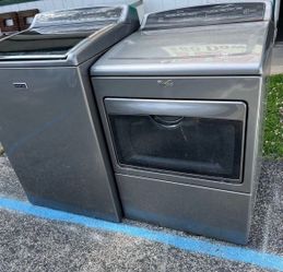 Large capacity washer and dryer